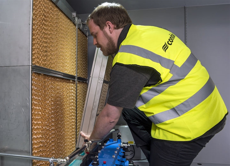 Humidifier installations