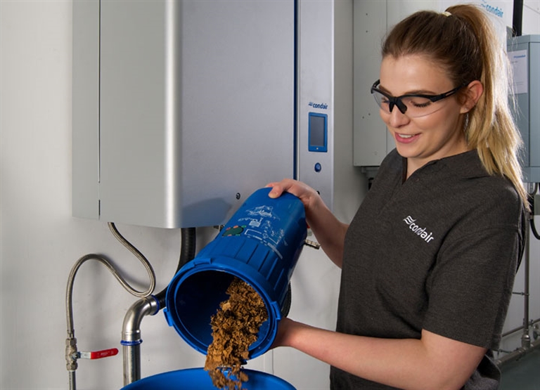 Humidifier servicing & maintenance