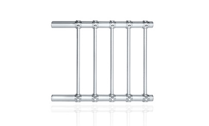 In-duct steam distribution